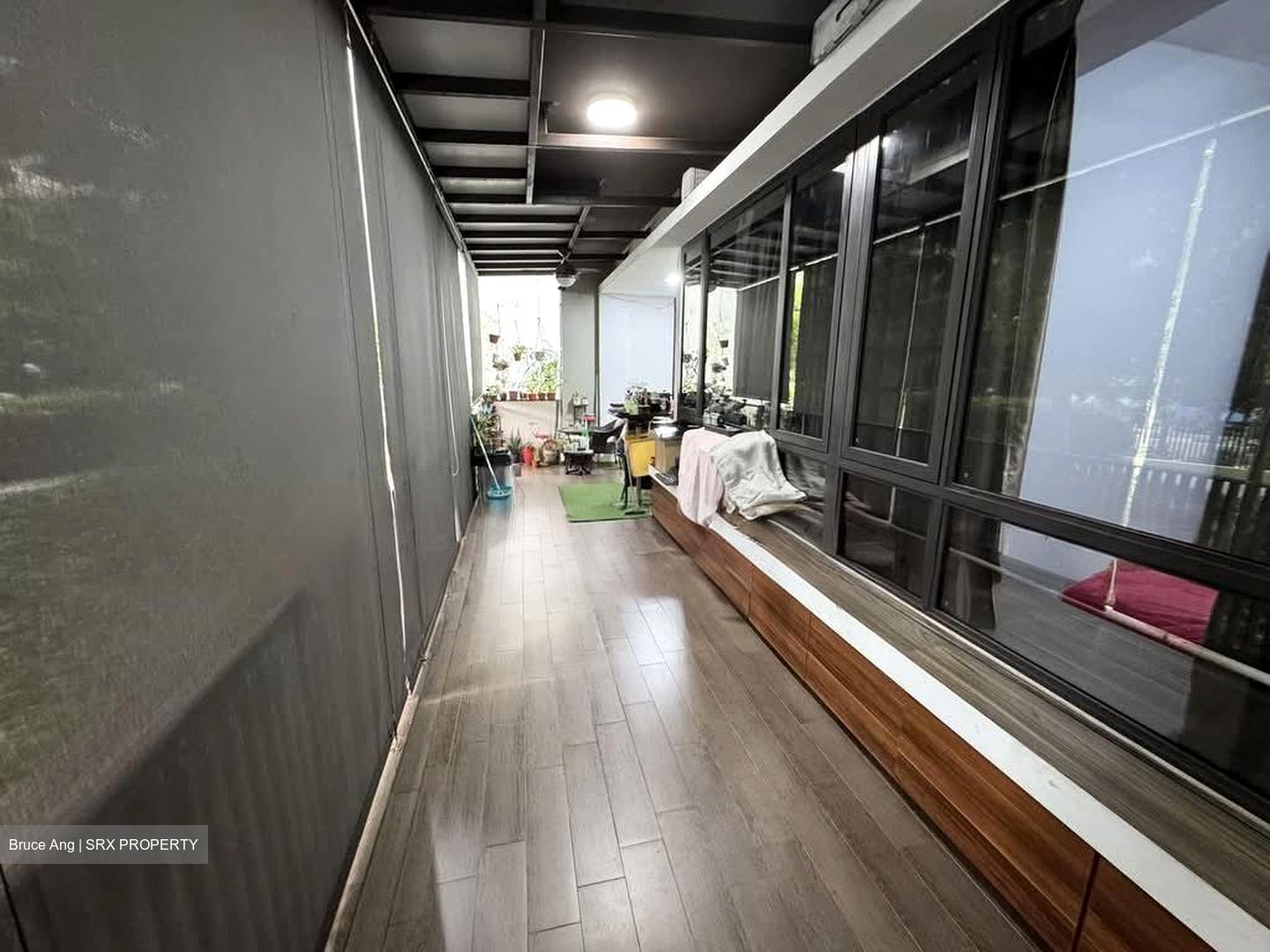 d'Nest (D18), Condominium #568347251